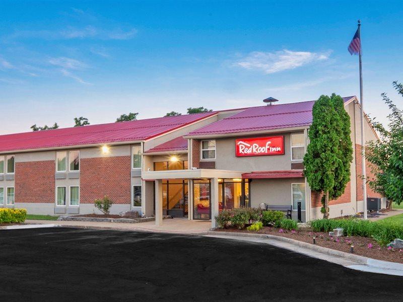 Red Roof Leesburg, Va Motel 2*
